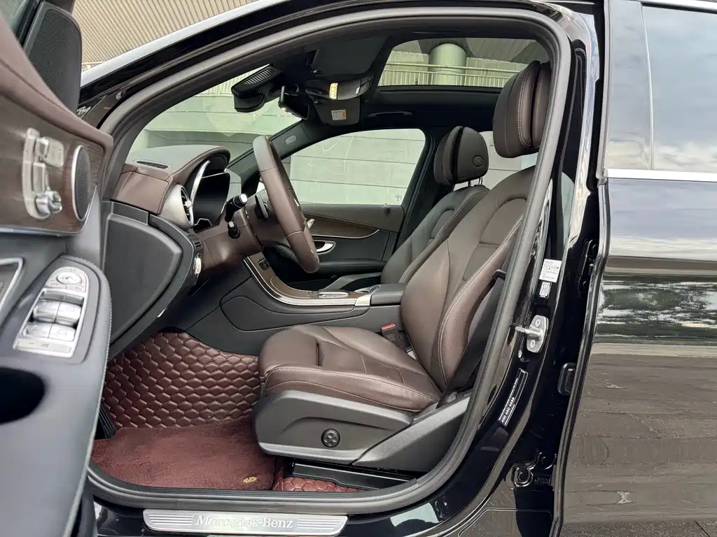 Mercedes-Benz GLC 2023 — фото 15