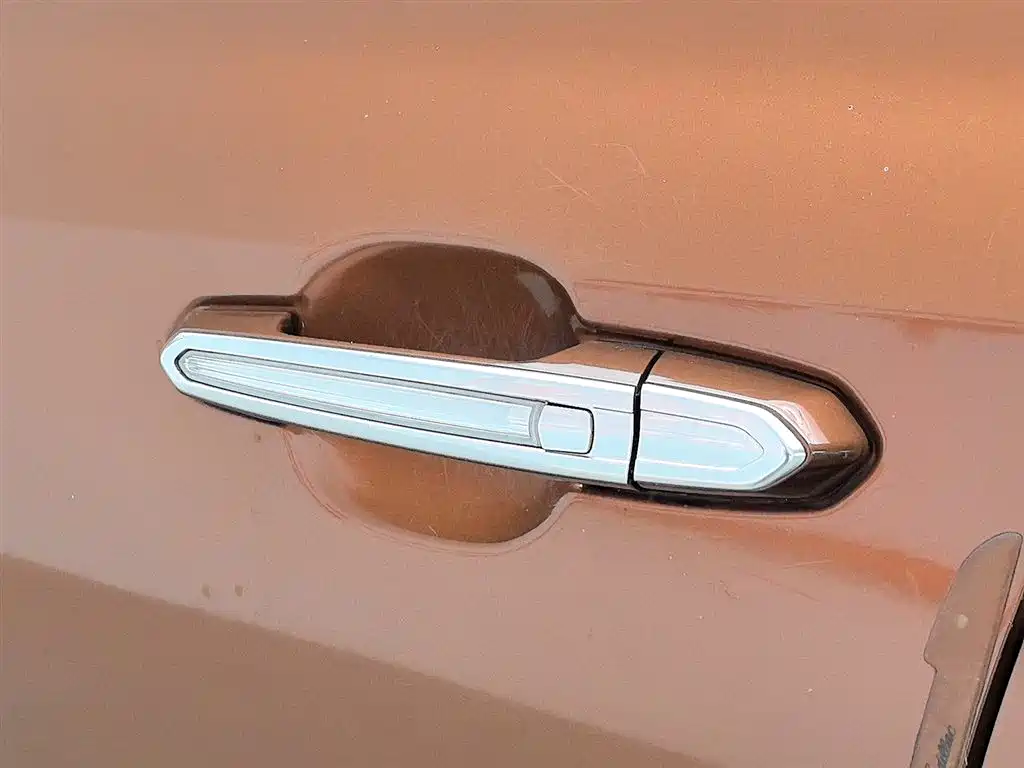 Cadillac XT4 2019 — фото 18