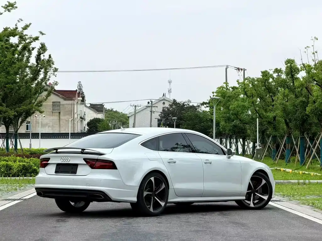 Audi A7 2016