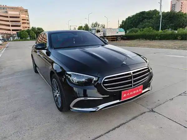 Mercedes-Benz E-Class 2021