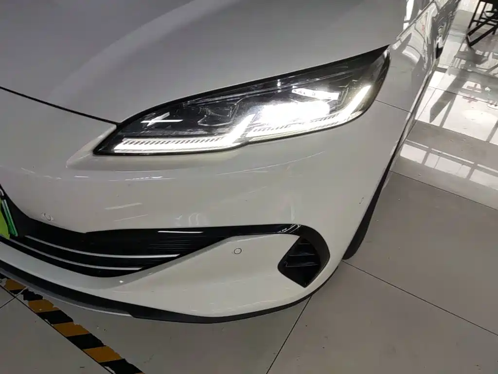 BYD Seal 06 2025 — фото 24