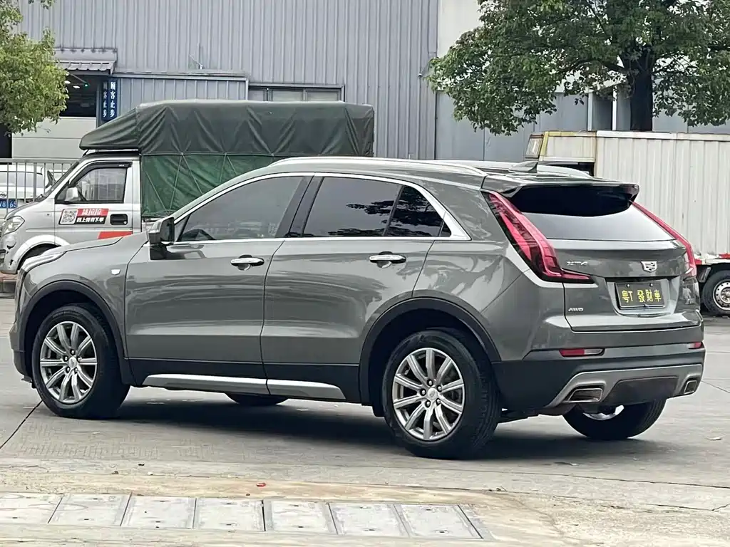 Cadillac XT4 2019 — фото 7