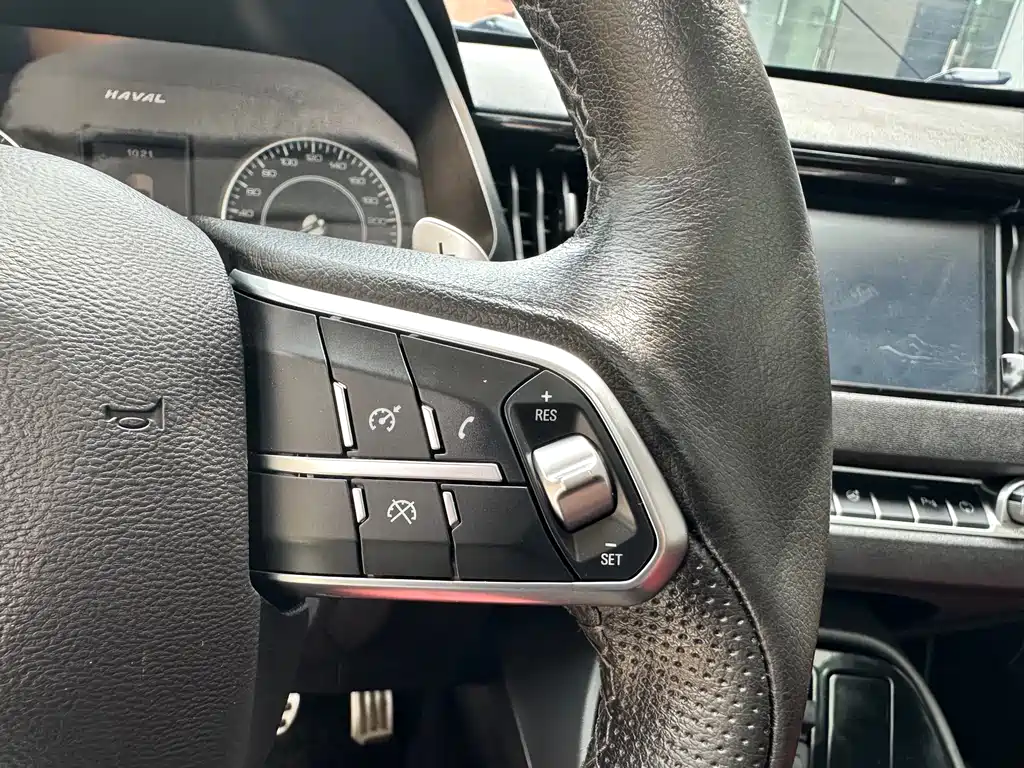 Haval H2s 2018 — фото 20