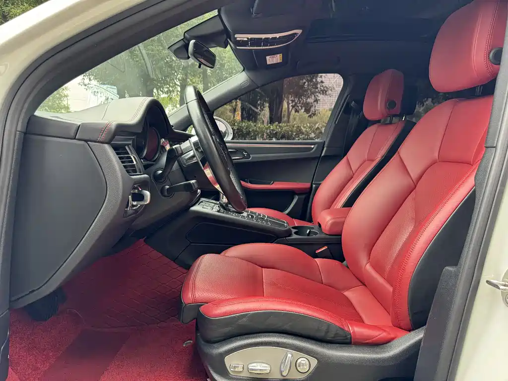 Porsche Macan 2019