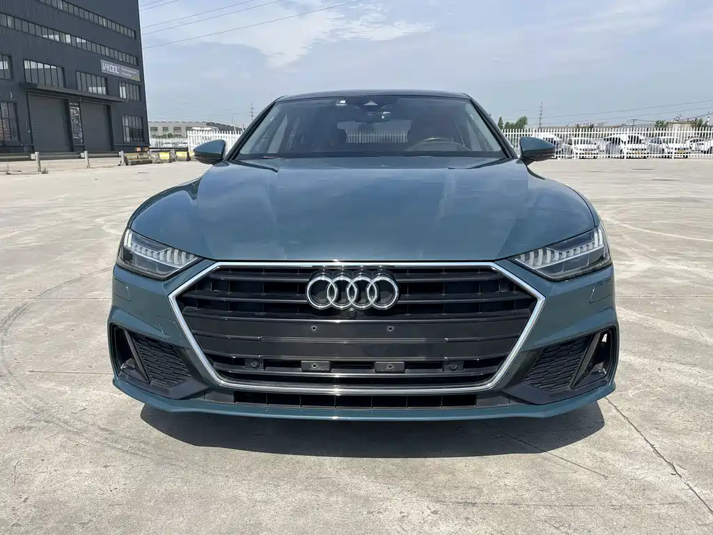 Audi A7 2021 — фото 23