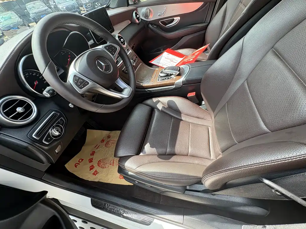 Mercedes-Benz GLC 2016