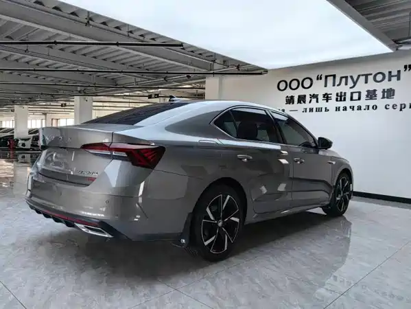 Skoda Octavia 2023