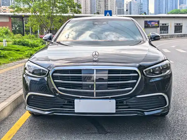 Mercedes-Benz S-Class 2022