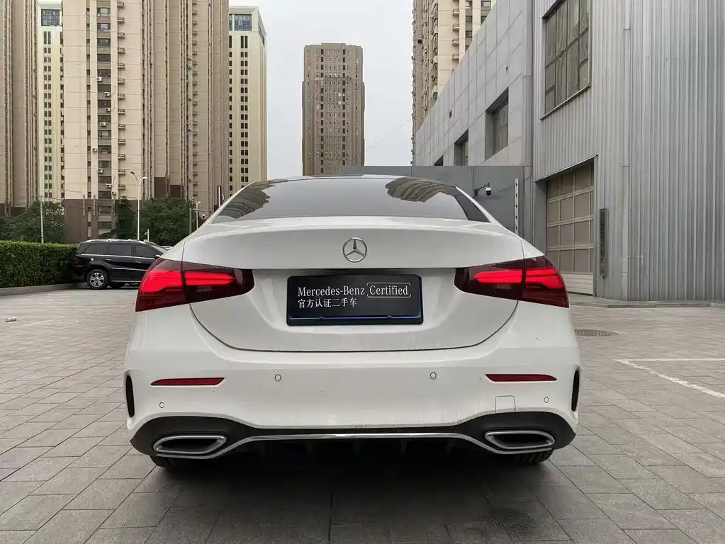 Mercedes-Benz A-Class 2023 — фото 9