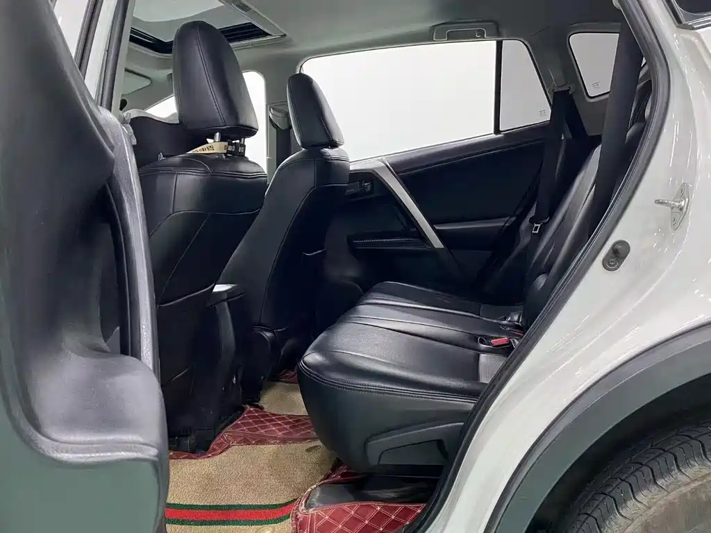Toyota RAV4 2019