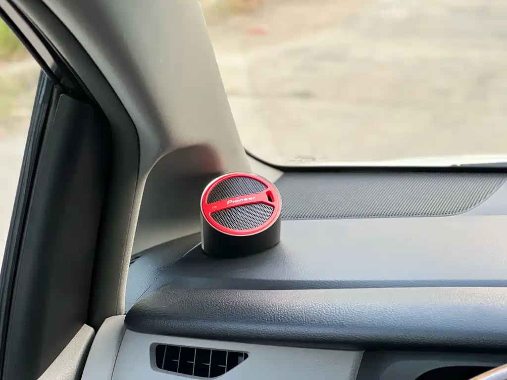 Toyota Sienna 2017 — фото 20