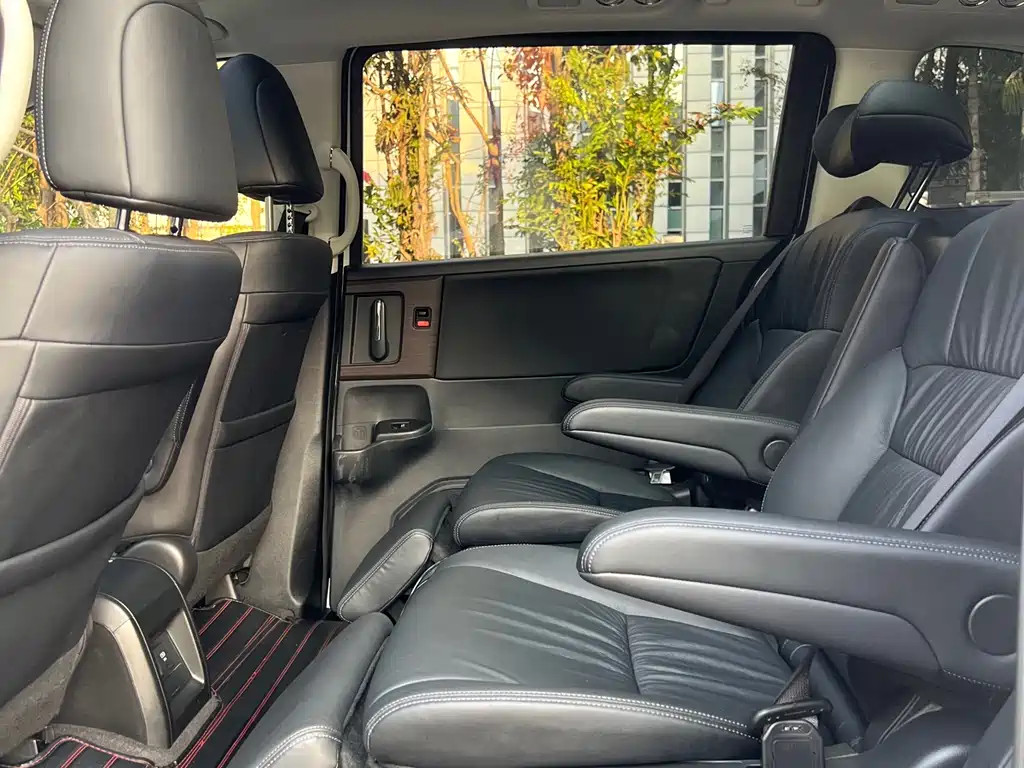 Honda Odyssey 2022 — фото 20