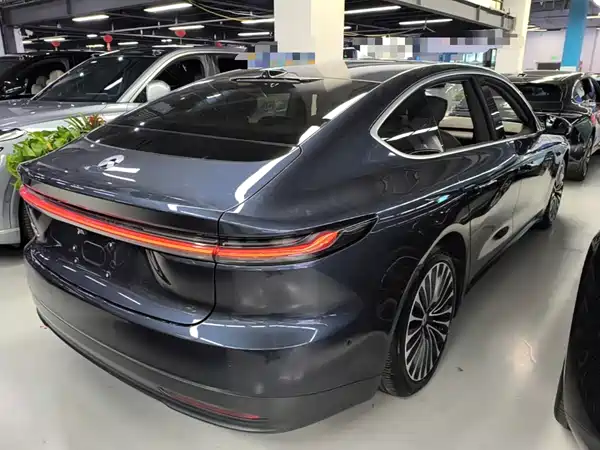 NIO ET7 2023