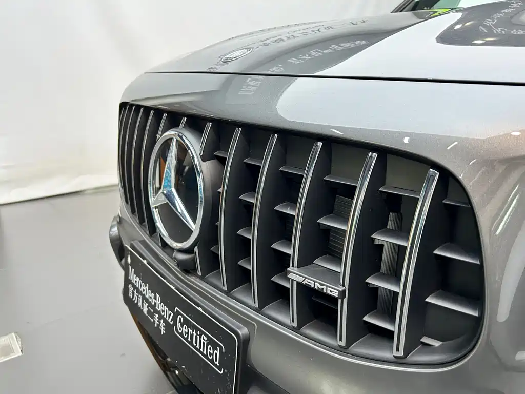 Mercedes-Benz GLB AMG 2026 — фото 17