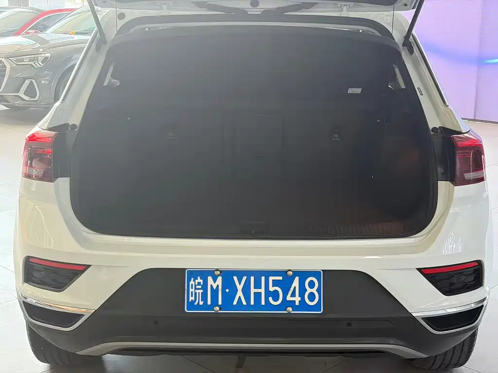 Volkswagen T-Roc 2022 — фото 10