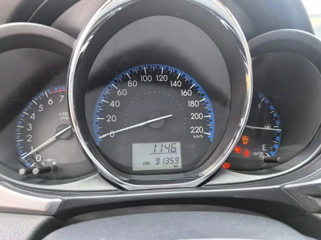 Toyota Vios FS 2017 — фото 12