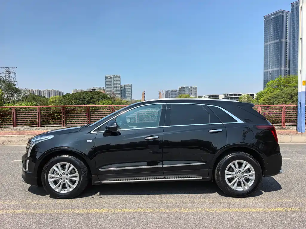 Cadillac XT5 2020 — фото 21