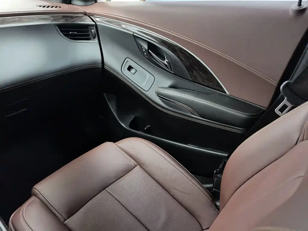 Buick LaCrosse 2014 — фото 10