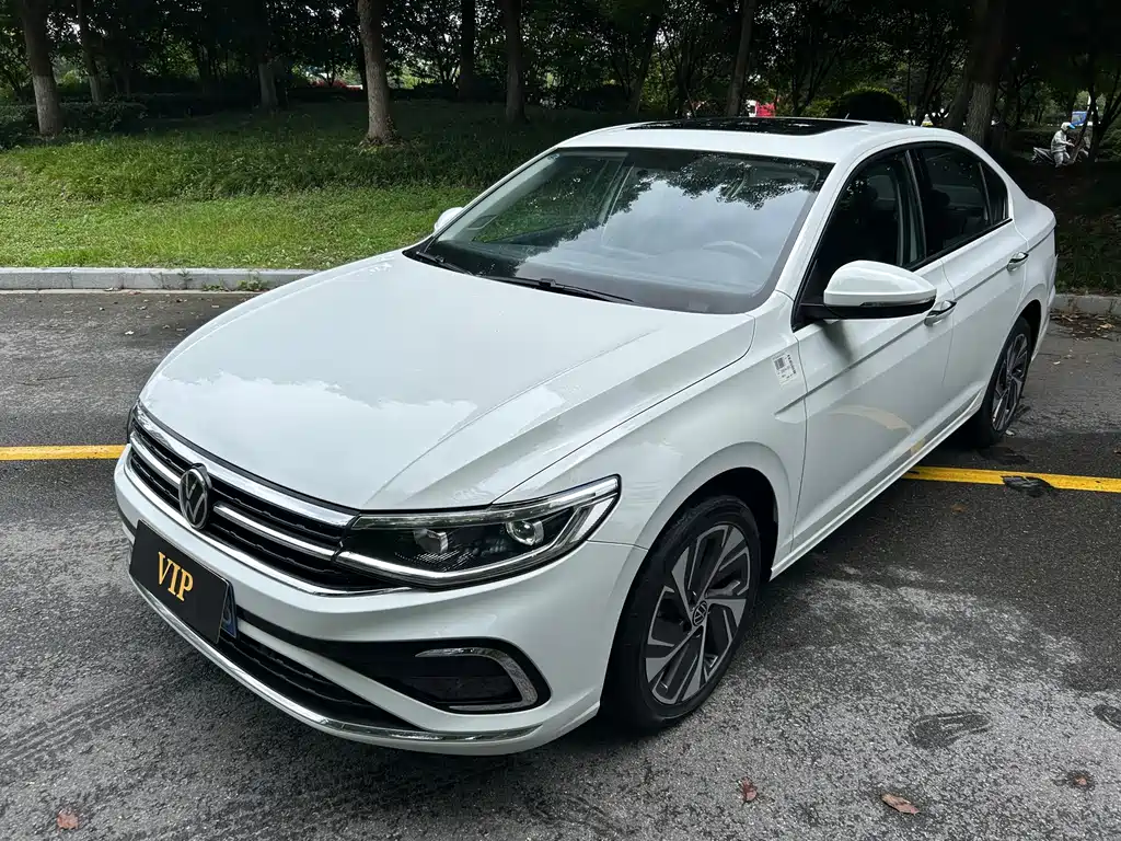 Volkswagen Bora 2024
