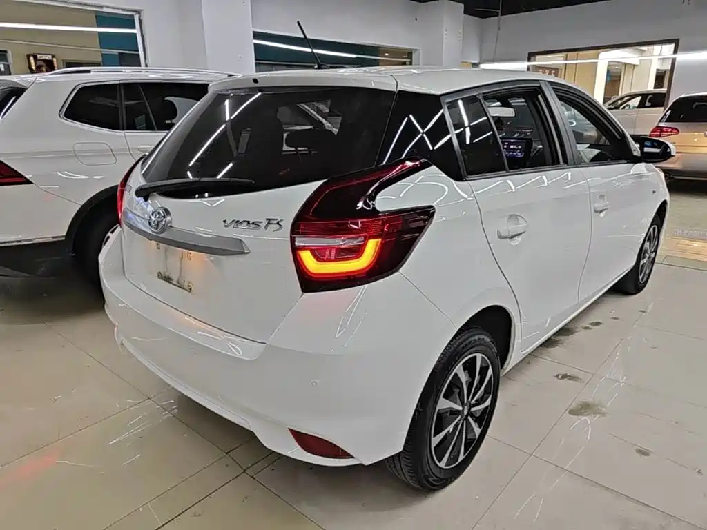 Toyota Vios FS 2022