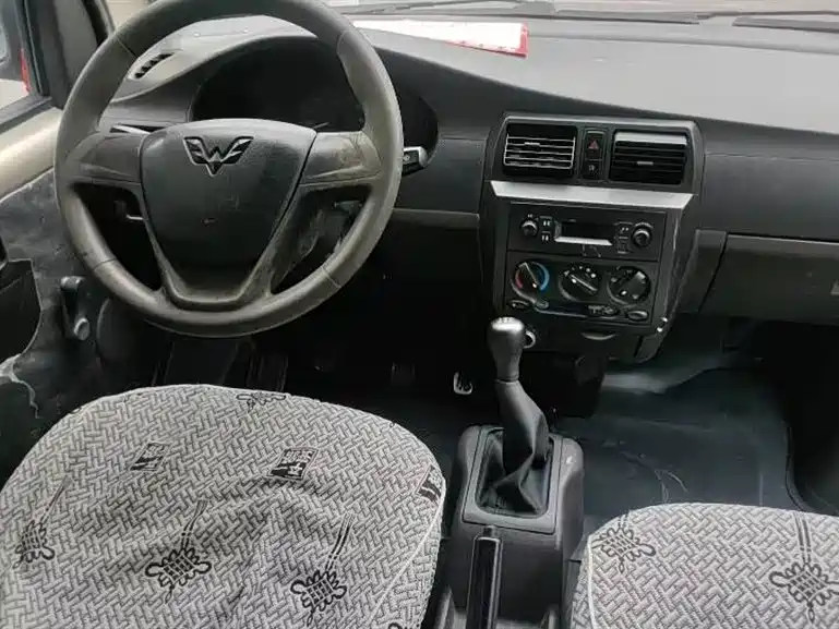 Wuling Rongguang 2011