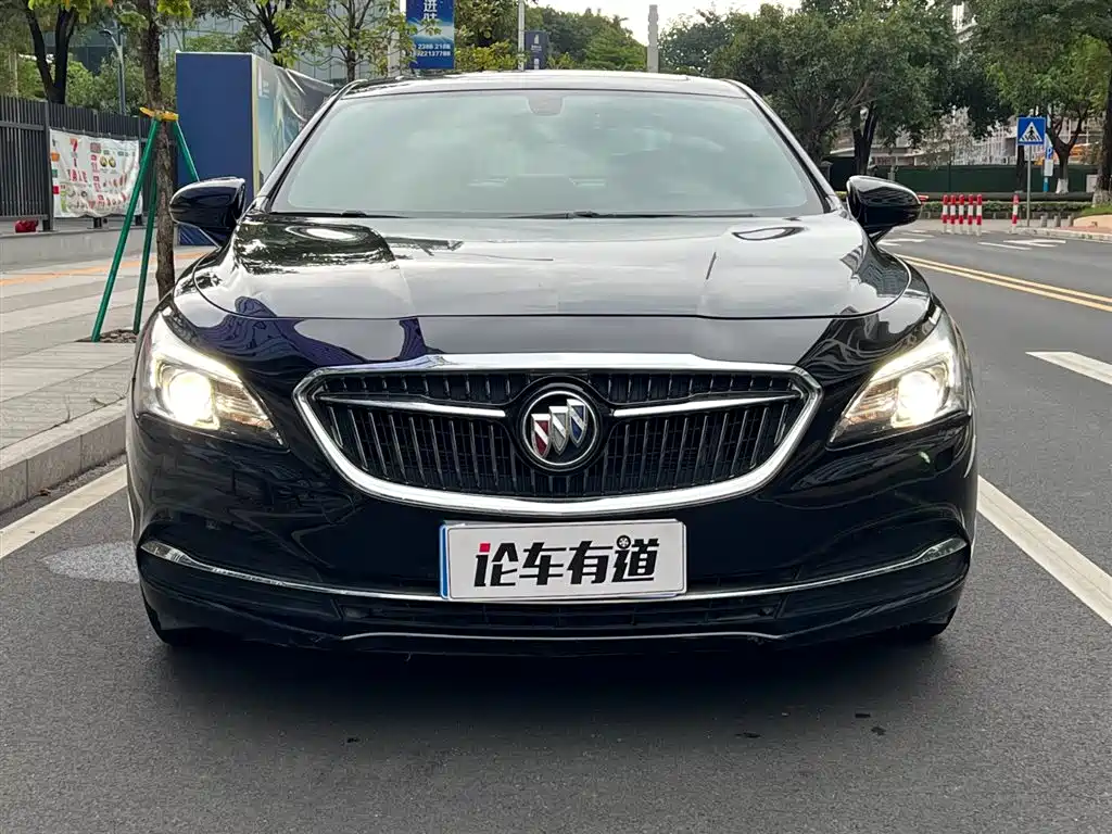 Buick LaCrosse 2016 — фото 23