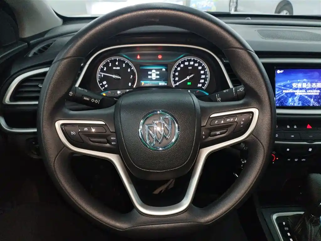 Buick Excelle 2021 — фото 11