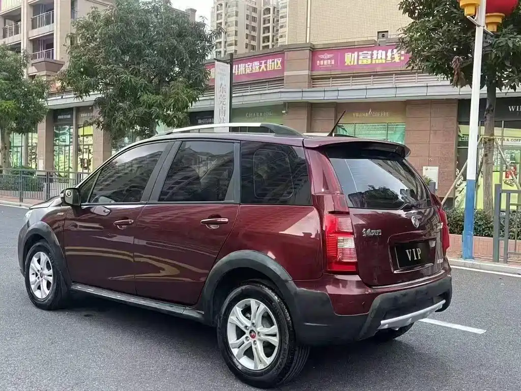 Dongfeng Jingyi XV 2016 — фото 4