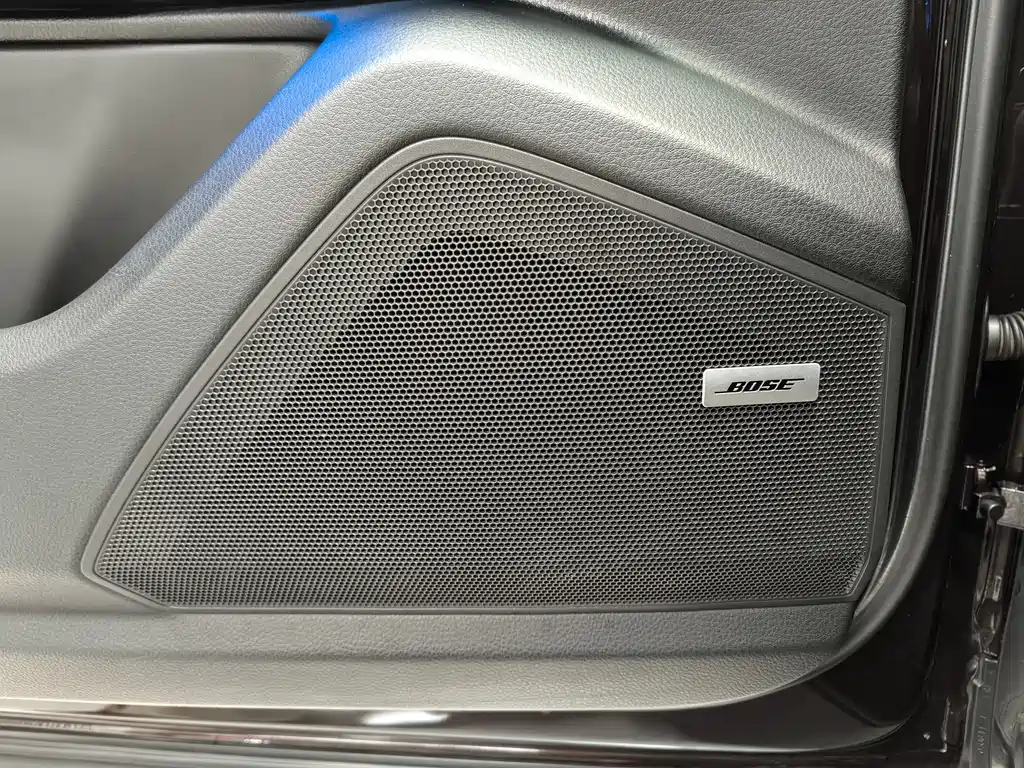 Porsche Cayenne New Energy 2019 — фото 27