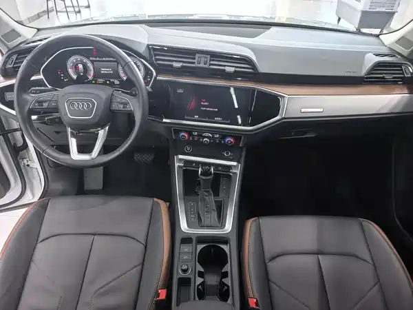 Audi Q3 2023