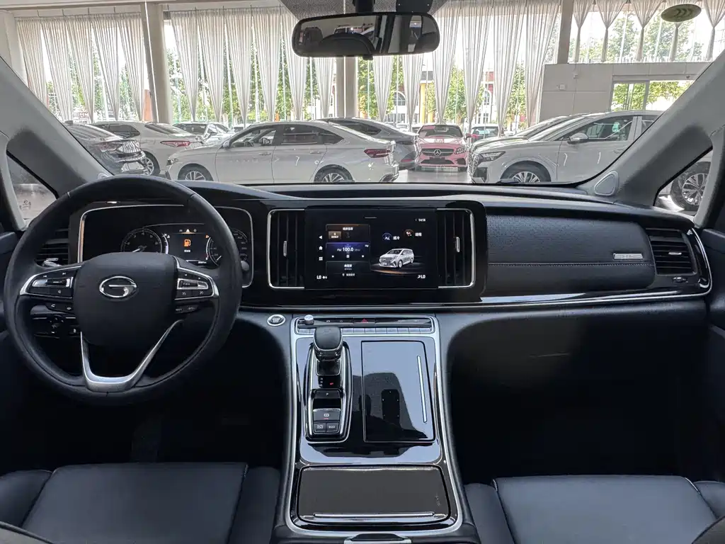 GAC Motor Trumpchi M8 2025 — фото 17