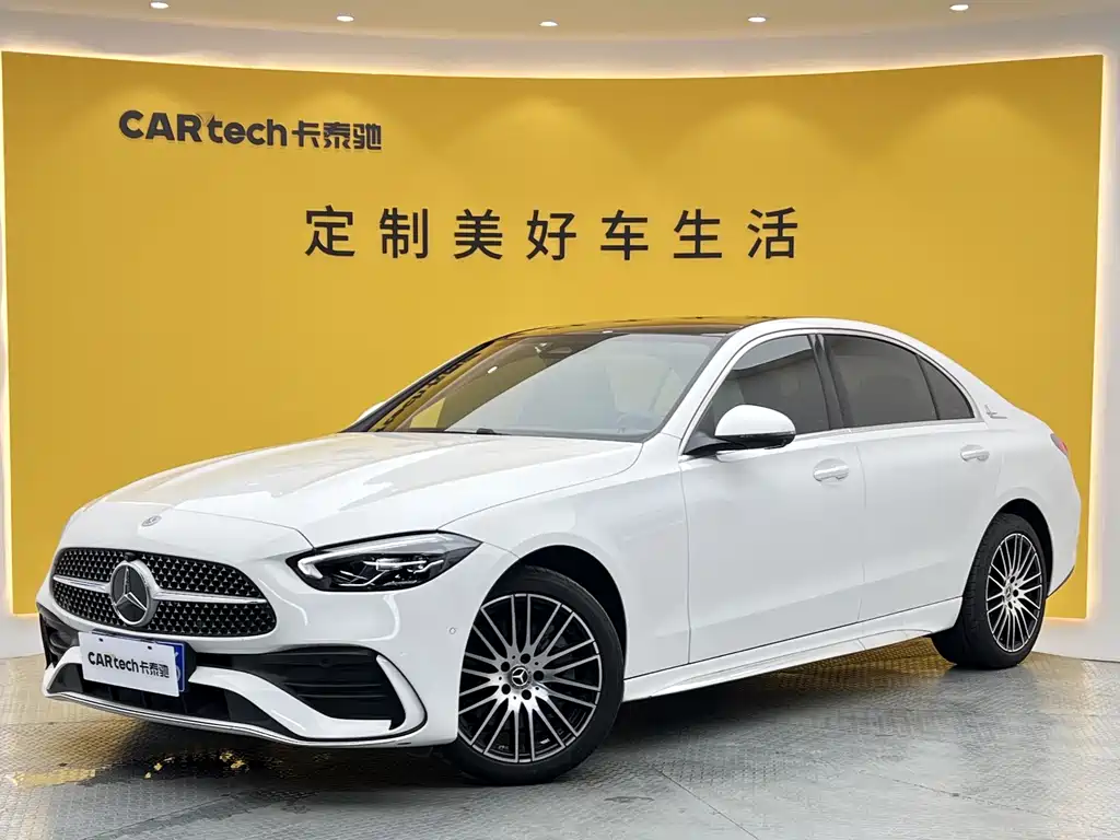 Mercedes-Benz C-Class 2025 — фото 1