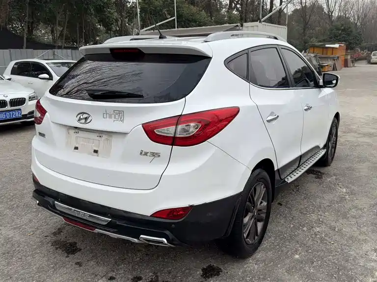 Hyundai ix35 2013 — фото 17