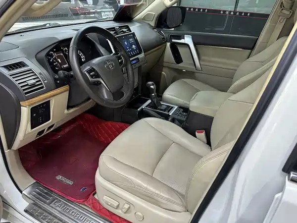 Toyota Prado 2018