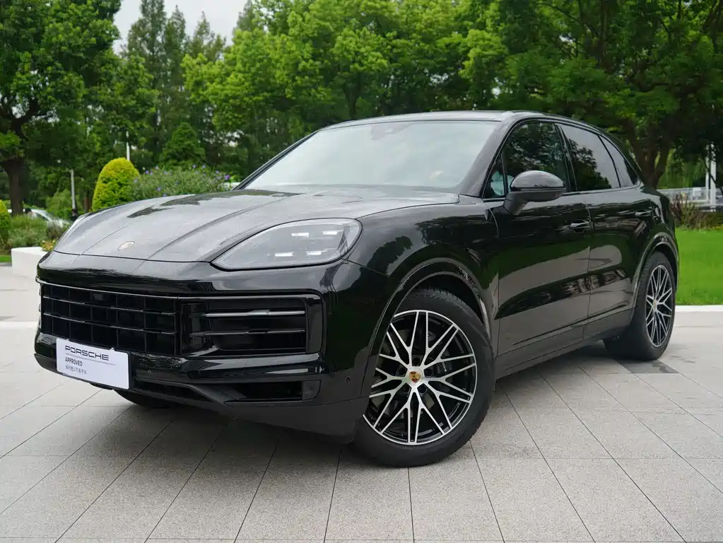 Porsche Cayenne 2026 — фото 1