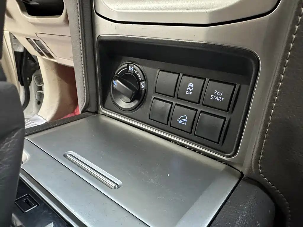 Toyota Prado 2018 — фото 14