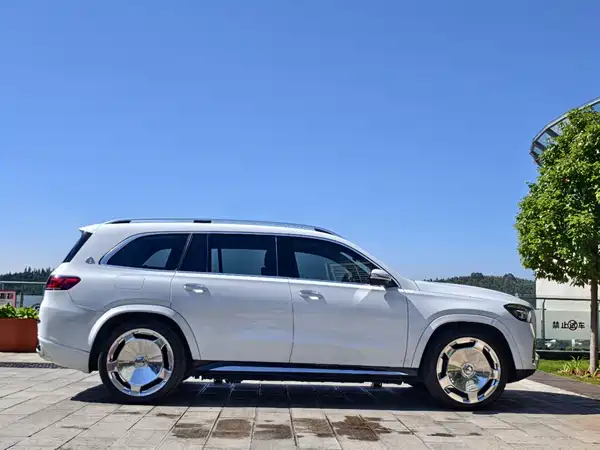 Mercedes-Benz GLS 2020