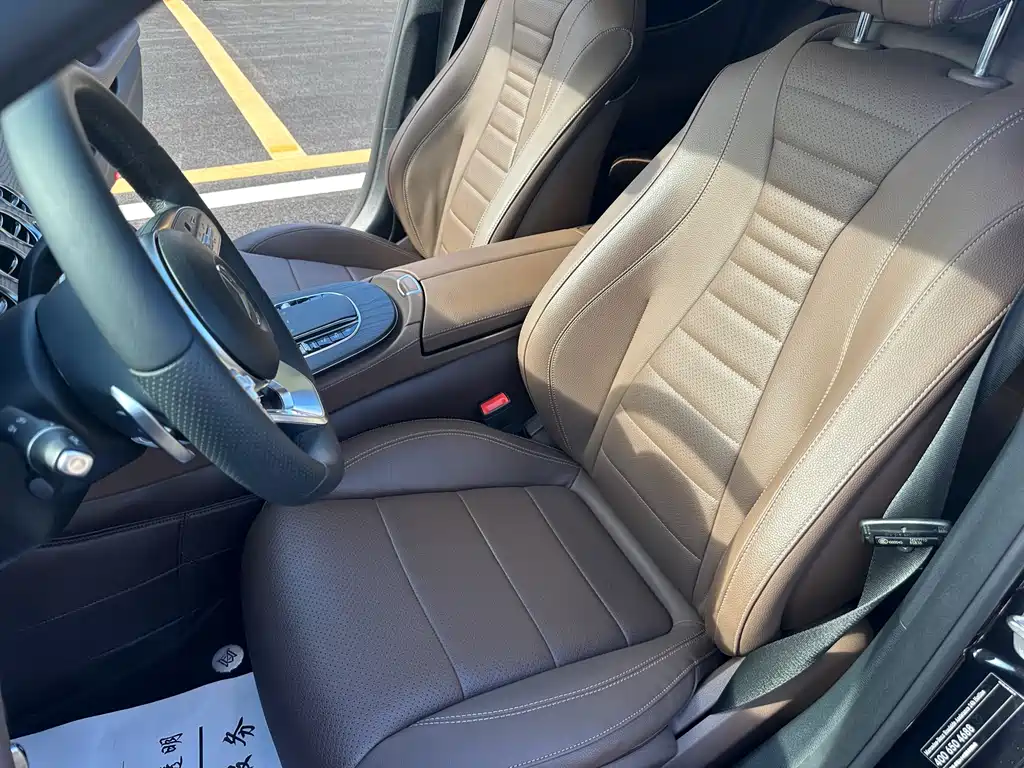 Mercedes-Benz E-Class 2020 — фото 15