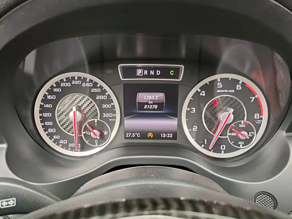 Mercedes-Benz A-Class AMG 2015 — фото 15