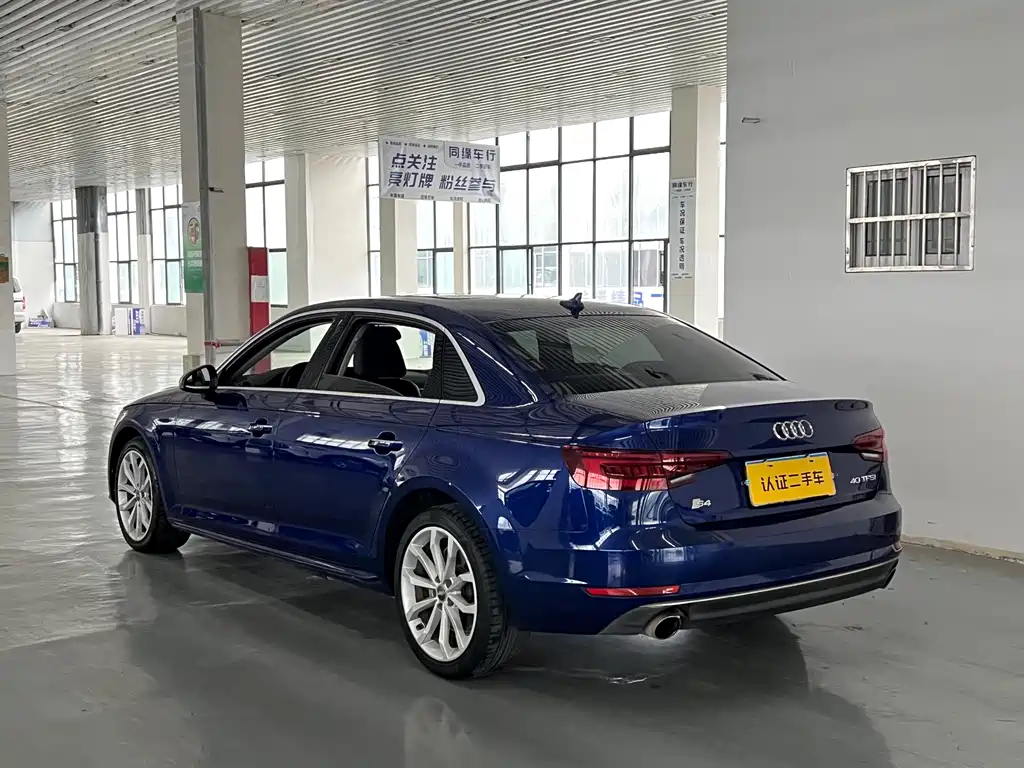 Audi A4L 2018 — фото 4