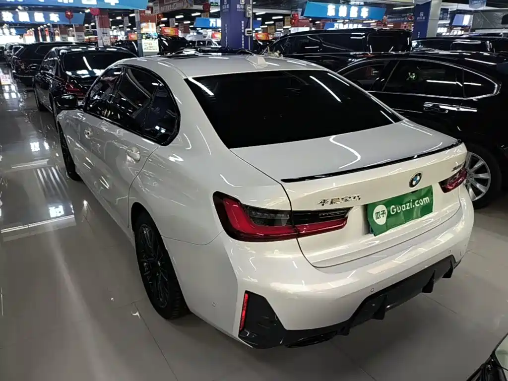 BMW 3 Series 2024