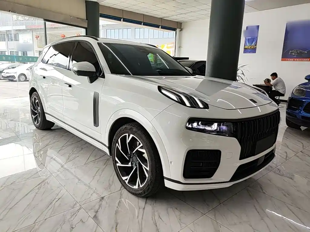 Lynk & Co 09 2021