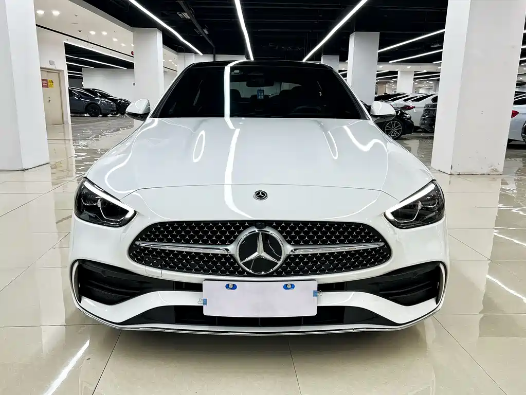 Mercedes-Benz C-Class 2022