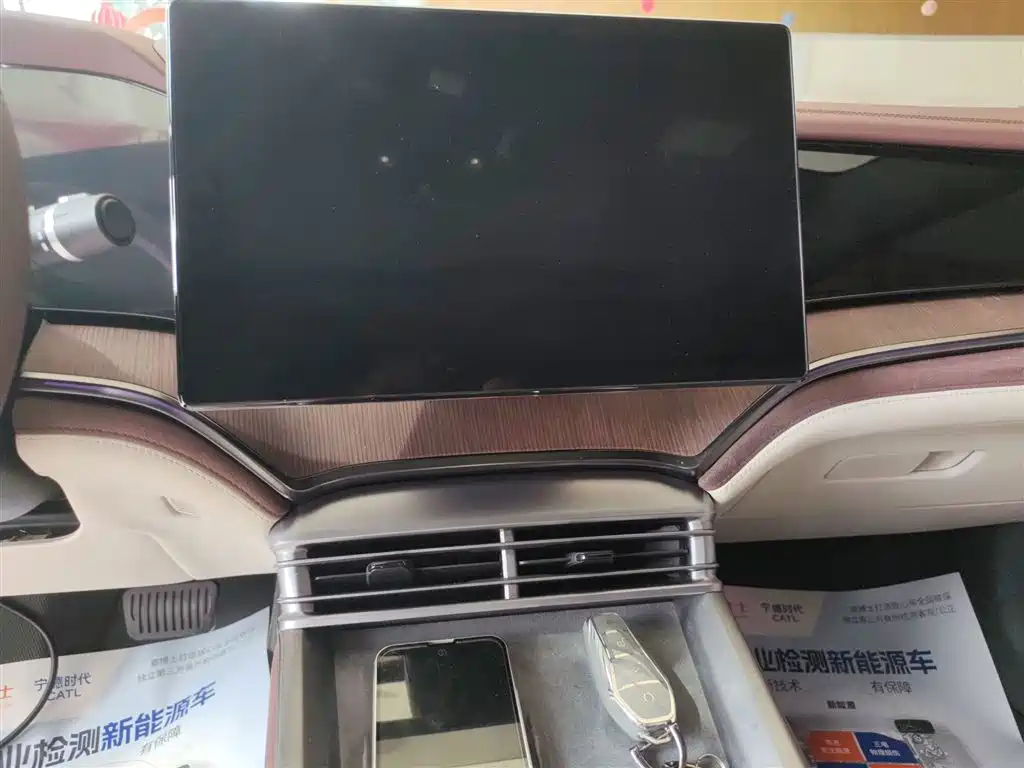 BYD Seal 2023 — фото 13