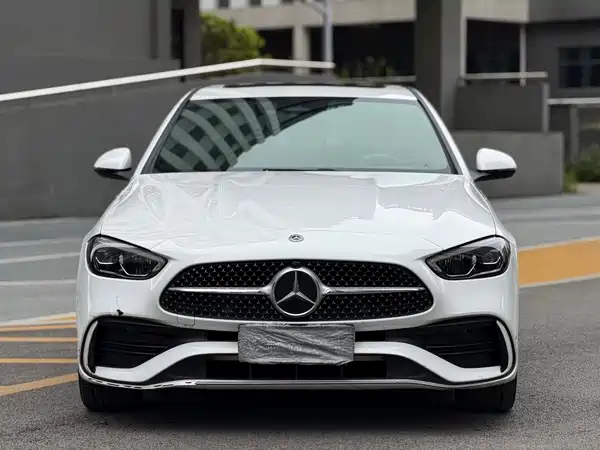 Mercedes-Benz C-Class 2022