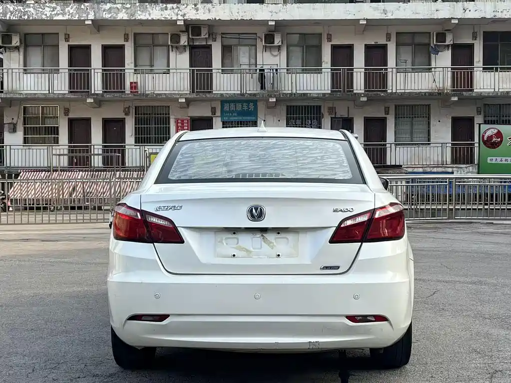 Changan Eado 2016