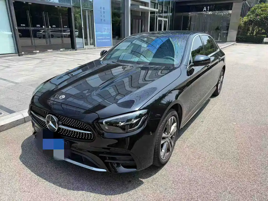 Mercedes-Benz E-Class 2023 — фото 2