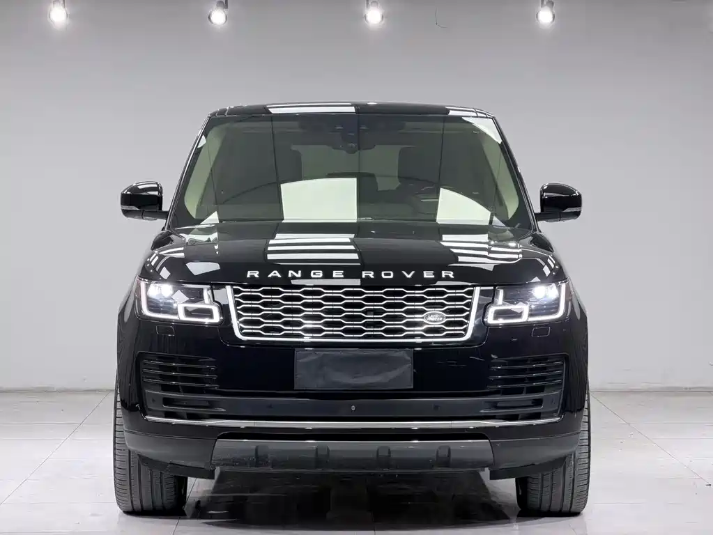 Land Rover Range Rover 2019 — фото 1