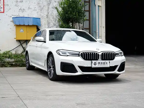 BMW 5 Series 2023