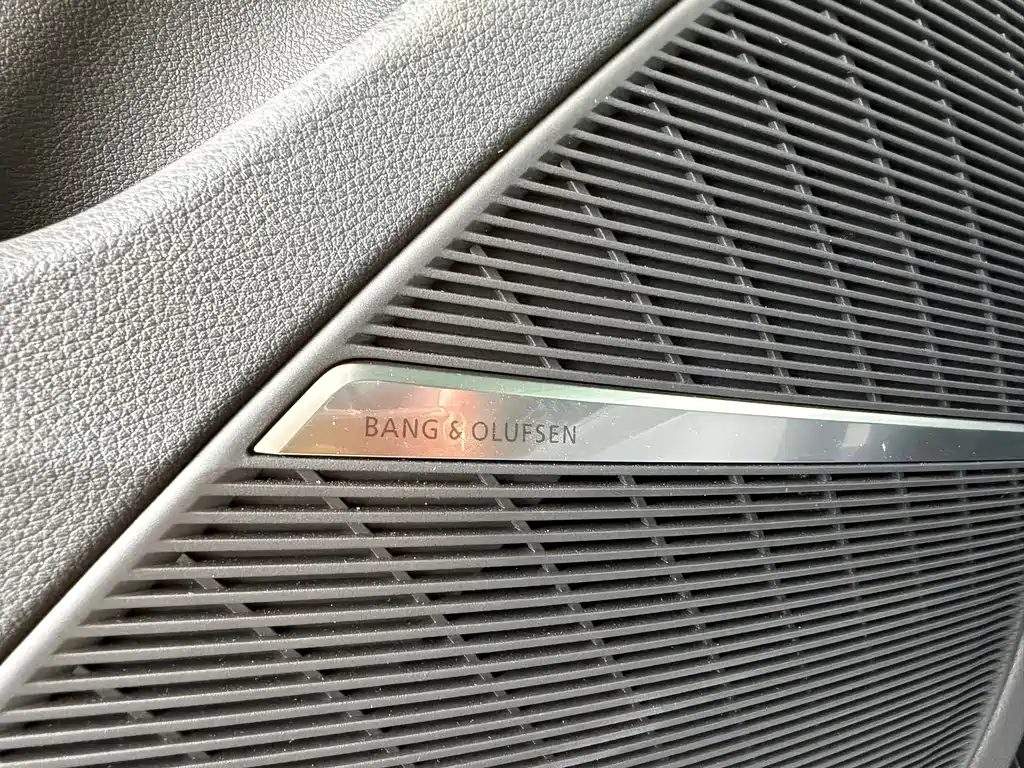 Audi Q7 2025 — фото 17
